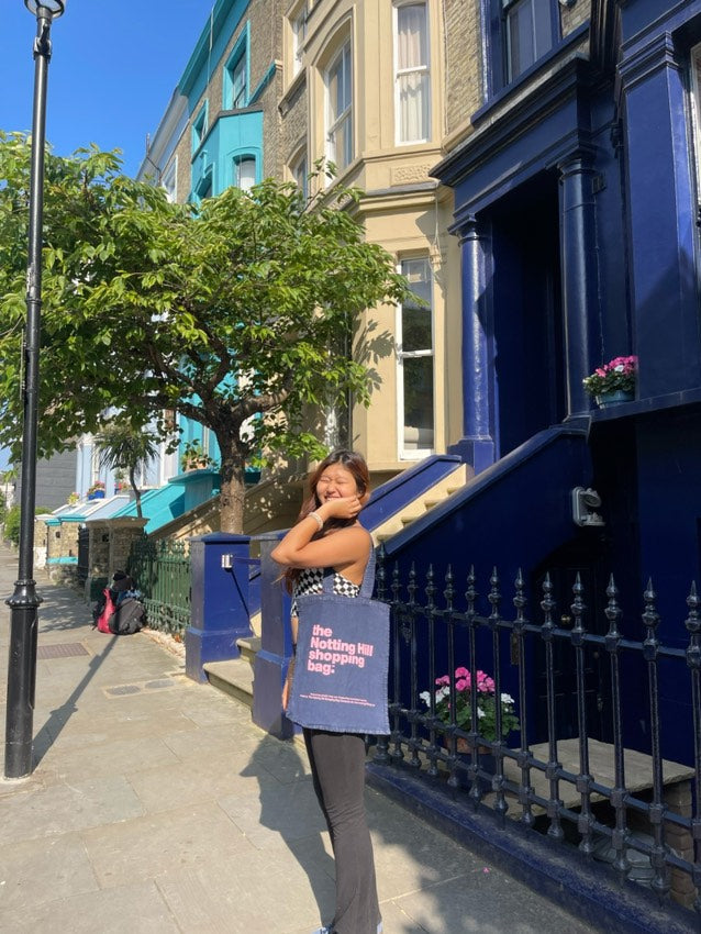 BASIC JEANS | Blue with Pink logo