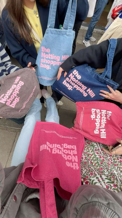 BASIC JEANS | Blue with Pink logo